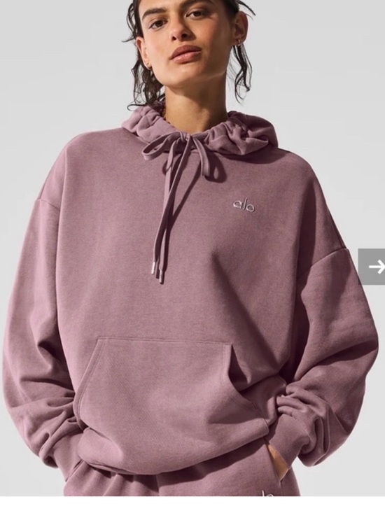 ALO Yoga Tops - ALO Accolade Sweatshirt Hoodie Smoky Quartz
